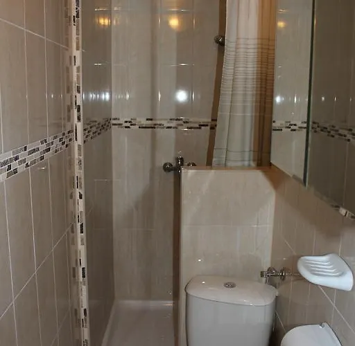 Apatmani Peternel Apartamento Vir